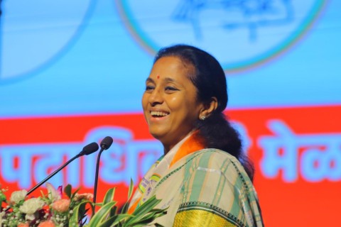 खासदार सुप्रिया सुळे यांना 'संसदिय लोकशाहीत प्रभावी सातत्यपूर्ण योगदान' पुरस्कार जाहीर