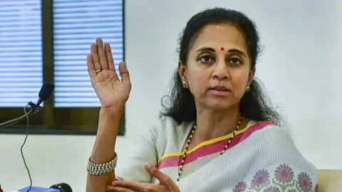 [Navarashtra]माझा भाऊ नाही याचं दुःख, पण आता…; विलिनिकरणाबाबत सुप्रिया सुळे यांनी स्पष्टच सांगितलं