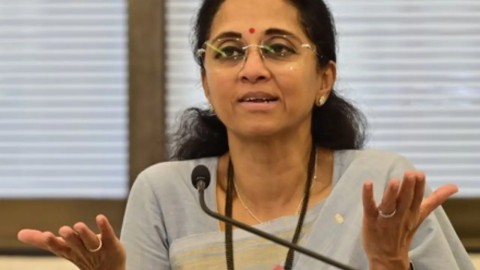 “सत्ताधारीच एकमेकांवर भ्रष्टाचाराचे आरोप करतायत, महाराष्ट्राची प्रतिमा मलिन!