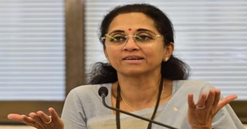 [Lokmat]पुण्यातील डीजेबाबत मुख्यमंत्र्यांनी स्पष्ट उत्तर द्यावे - सुप्रिया सुळे