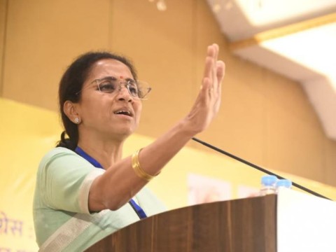 ‘आधी जनतेला मदत करा, त्यानंतर निवडणुका घ्या’; 
